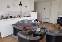 Mieszkanie 3-комн 92 m² - Juriewskaja, Batumi