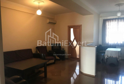 Mieszkanie 80 m² - Piotr Czajkowski, Batumi, Gruzja