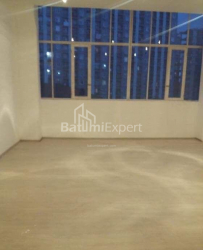 Mieszkanie 4-комн 150 m² - Zuraba Gorgiladze, Batumi