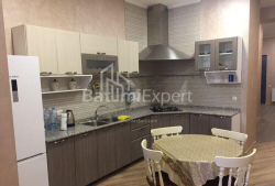 Mieszkanie 3-комн 122 m² - Zuraba Gorgiladze, Batumi