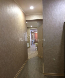 Mieszkanie 3-комн 122 m² - Zuraba Gorgiladze, Batumi