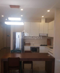 Mieszkanie 92 m² - Zuraba Gorgiladze, Batumi, Gruzja