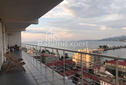 Mieszkanie 3-комн 160 m² - Ilja Czawczawadze, Batumi