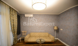 Mieszkanie 60 m² - Wachtang Gorgasali, Batumi, Gruzja