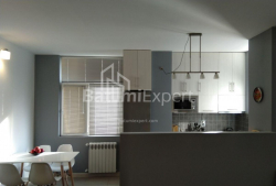 Mieszkanie 3-комн 80 m² - Aleksandra Puszkin, Batumi