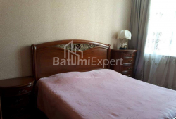 Mieszkanie 3-комн 80 m² - Ilja Czawczawadze, Batumi