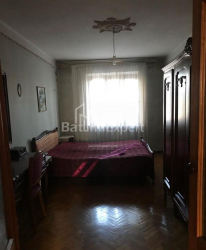 Mieszkanie 4-комн 73 m² - króla Parnawaza, Batumi