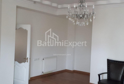 Mieszkanie 87 m² - Michaił Lermontow, Batumi, Gruzja