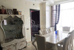Mieszkanie 3-комн 85 m² - Petra Bagrationi, Batumi