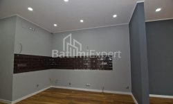 Mieszkanie 4-комн 112 m² - Szałwa Inasaridze, Batumi