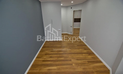 Mieszkanie 4-комн 112 m² - Szałwa Inasaridze, Batumi