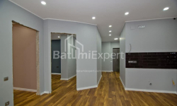 Mieszkanie 112 m² - Szałwa Inasaridze, Batumi, Gruzja