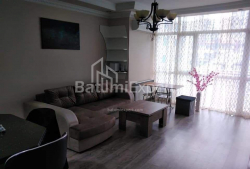 Mieszkanie 85 m² - króla Parnawaza, Batumi, Gruzja