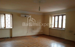 Mieszkanie 3-комн 92 m² - 26 maja, Batumi
