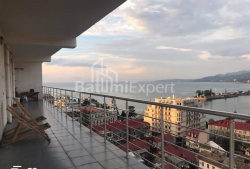 Mieszkanie 3-комн 160 m² - Juriewskaja, Batumi