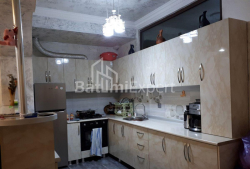 Mieszkanie 4-комн 110 m² - Galaktion Tabidze, Batumi