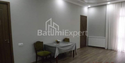 Mieszkanie 77 m² - Szałwa Inasaridze, Batumi, Gruzja