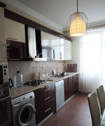 Mieszkanie 4-комн 180 m² - Ilja Czawczawadze, Batumi