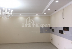 Mieszkanie 3-комн 73 m² - Ilja Czawczawadze, Batumi