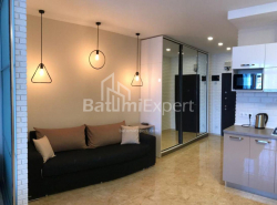 Mieszkanie 42 m² - Niko Pirosmaniego, Batumi, Gruzja