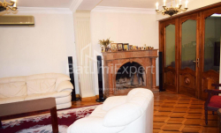 Mieszkanie 4-комн 120 m² - Zuraba Gorgiladze, Batumi