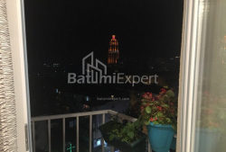 Mieszkanie 3-комн 90 m² - Zuraba Gorgiladze, Batumi