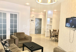 Mieszkanie 3-комн 73 m² - Zuraba Gorgiladze, Batumi