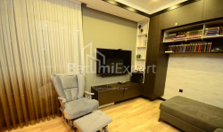 Mieszkanie 3-комн 100 m² - Zuraba Gorgiladze, Batumi