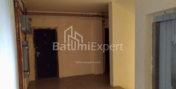 Mieszkanie 4-комн 110 m² - Wachtang Gorgasali, Batumi