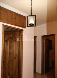 Mieszkanie 3-комн 77 m² - Wachtang Gorgasali, Batumi
