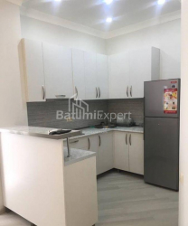Mieszkanie 80 m² - Szałwa Inasaridze, Batumi, Gruzja