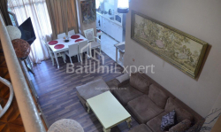 Mieszkanie 4-комн 119 m² - Ilja Czawczawadze, Batumi