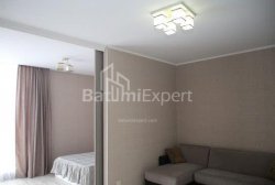 Mieszkanie 65 m² - Szałwa Inasaridze, Batumi, Gruzja