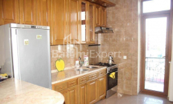 Mieszkanie 4-комн 160 m² - Ilja Czawczawadze, Batumi