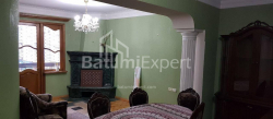 Mieszkanie 3-комн 90 m² - Wachtang Gorgasali, Batumi