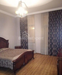 Mieszkanie 4-комн 116 m² - Aleksandra Puszkin, Batumi