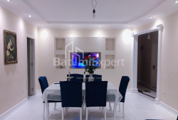 Mieszkanie 4-комн 86 m² - Aleksandra Puszkin, Batumi
