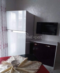 Mieszkanie 4-комн 89 m² - Galaktion Tabidze, Batumi