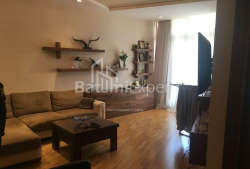 Mieszkanie 3-комн 75 m² - Wachtang Gorgasali, Batumi