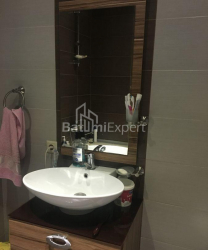 Mieszkanie 75 m² - Wachtang Gorgasali, Batumi, Gruzja