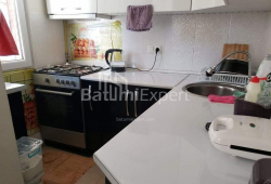 Mieszkanie 3-комн 80 m² - Petra Bagrationi, Batumi