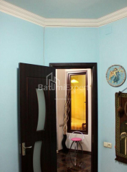Mieszkanie 3-комн 75 m² - Wachtang Gorgasali, Batumi