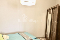 Mieszkanie 4-комн 73 m² - Zuraba Gorgiladze, Batumi