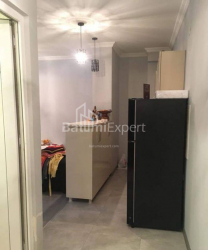 Mieszkanie 3-комн 52 m² - Szałwa Inasaridze, Batumi