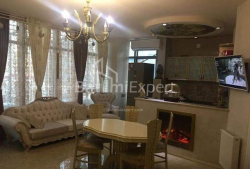 Mieszkanie 3-комн 116 m² - Wachtang Gorgasali, Batumi