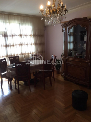Mieszkanie 88 m² - David Agmashenebli, Batumi, Gruzja