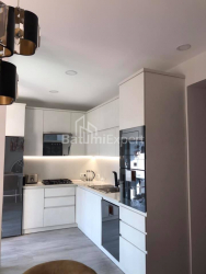 Mieszkanie 4-комн 130 m² - Vazha-Pshavela, Batumi