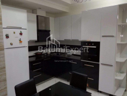 Mieszkanie 4-комн 70 m² - Szeryf Chimsziaszwili, Batumi