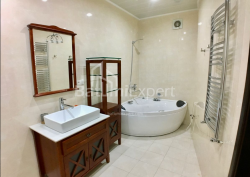 Mieszkanie 160 m² - Zuraba Gorgiladze, Batumi, Gruzja