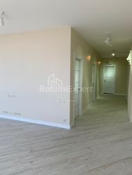 Mieszkanie 3-комн 106 m² - Ivane Javakhishvili, Batumi